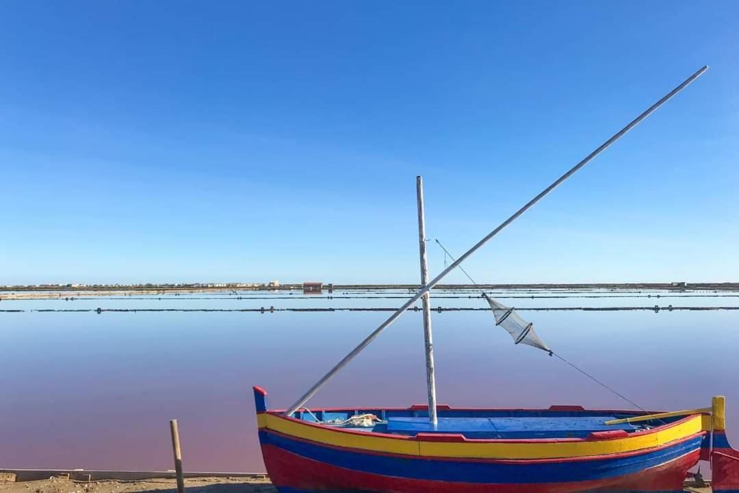 Gruissan Holidays エクステリア 写真
